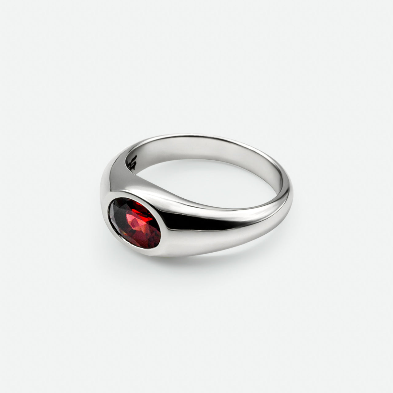 Yuki Ring | Red Garnet