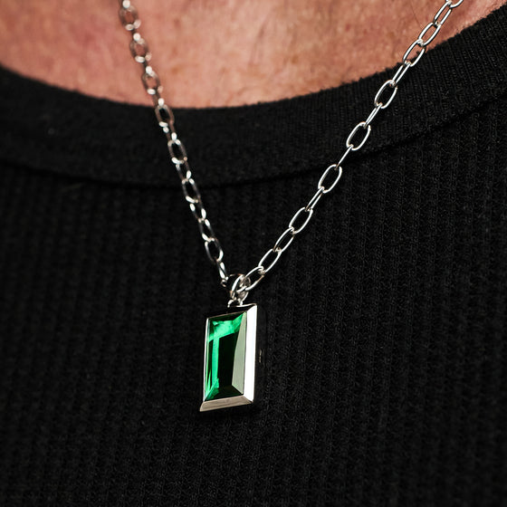 Sona Pendant | Emerald