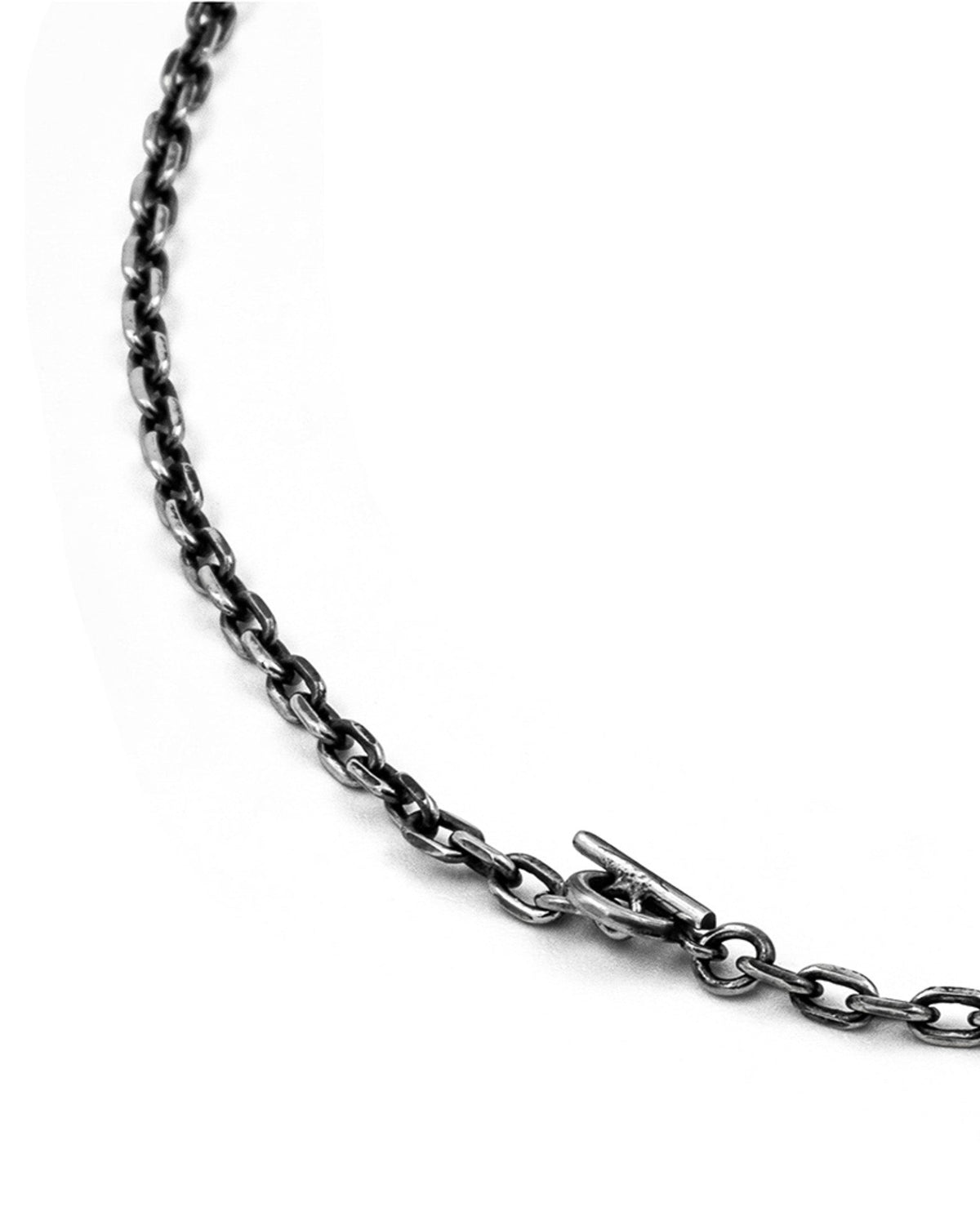 Close-up of the Dimitri Necklace handcrafted from solid 925 sterling silver.