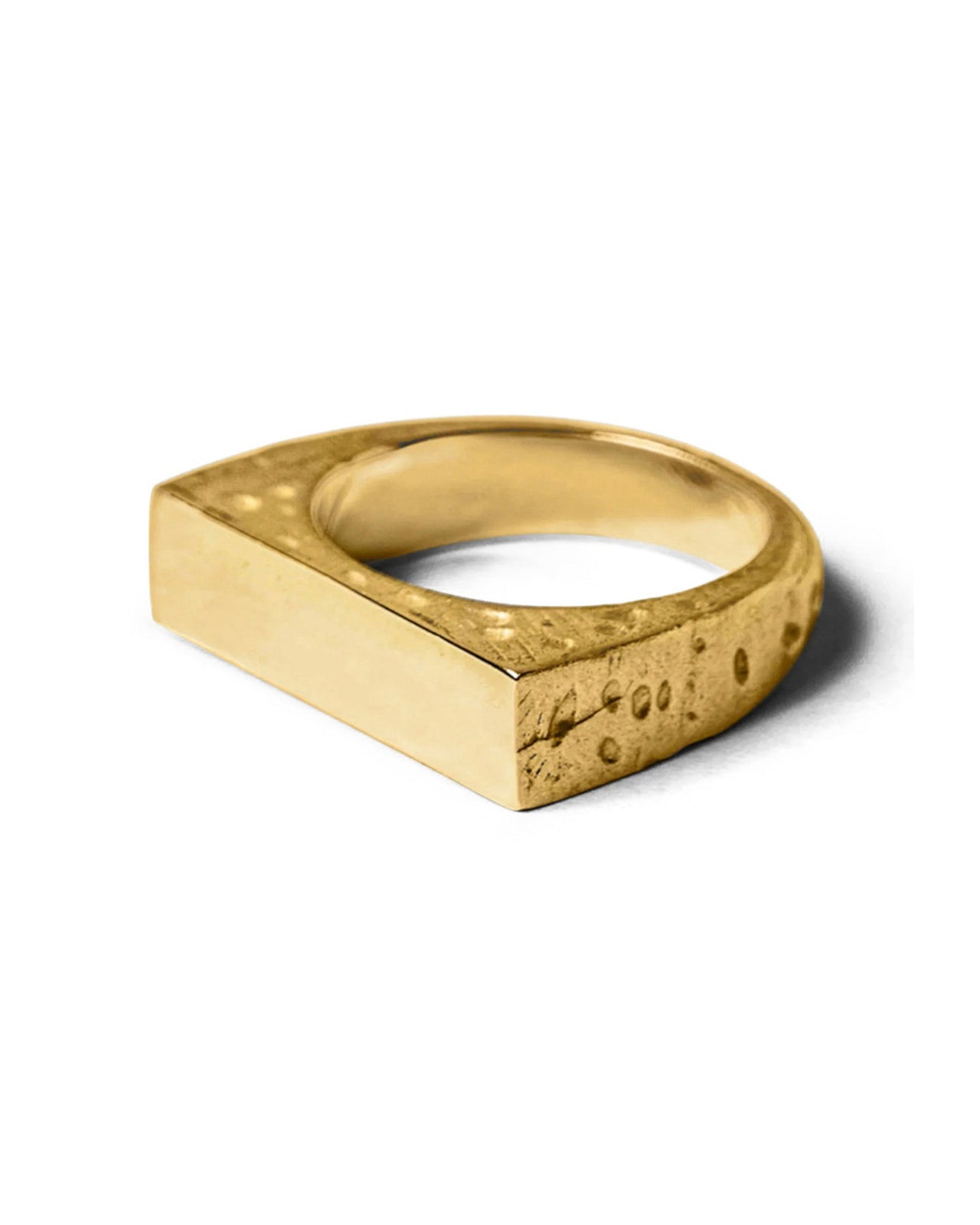 Men's Mickey 1.0 signet ring in gold plated finish ober sterling silver